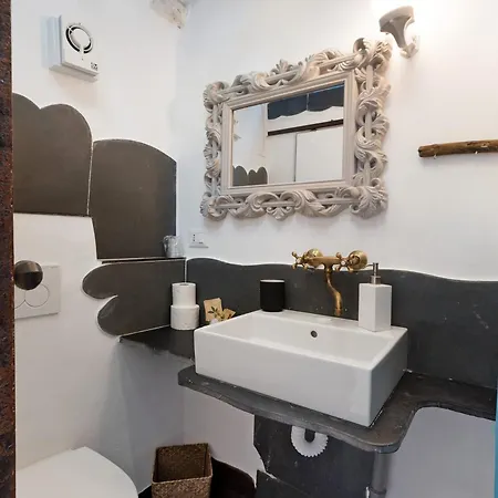 Casa Gecko Apartment Tovo San Giacomo