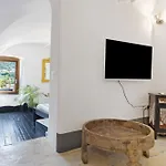 Casa Gecko